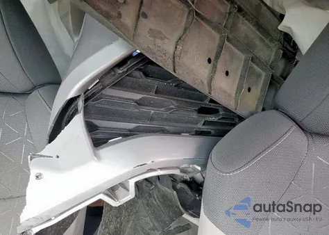 2023 Toyota Rav4 Xle z USA, uszkodzony, nr VIN 2T3W1RFV1PW288521